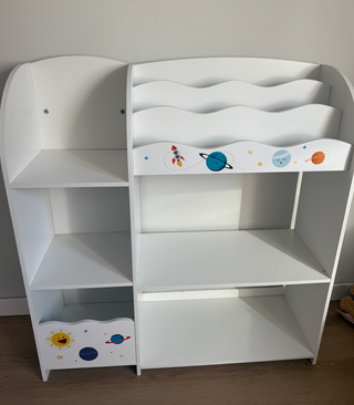 Libreria in legno per bambini