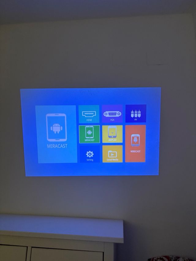 Proyector Hollywtrop Blanco