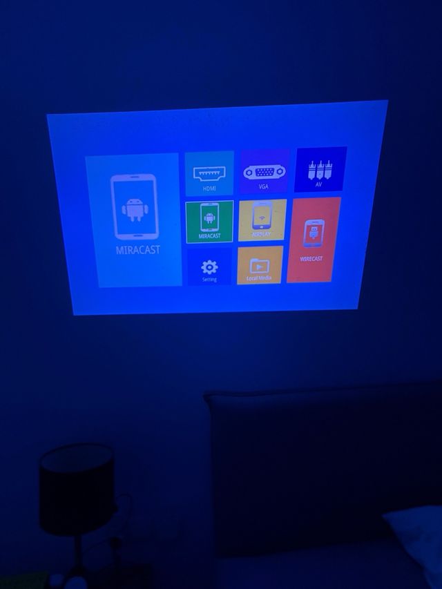 Proyector Hollywtrop Blanco