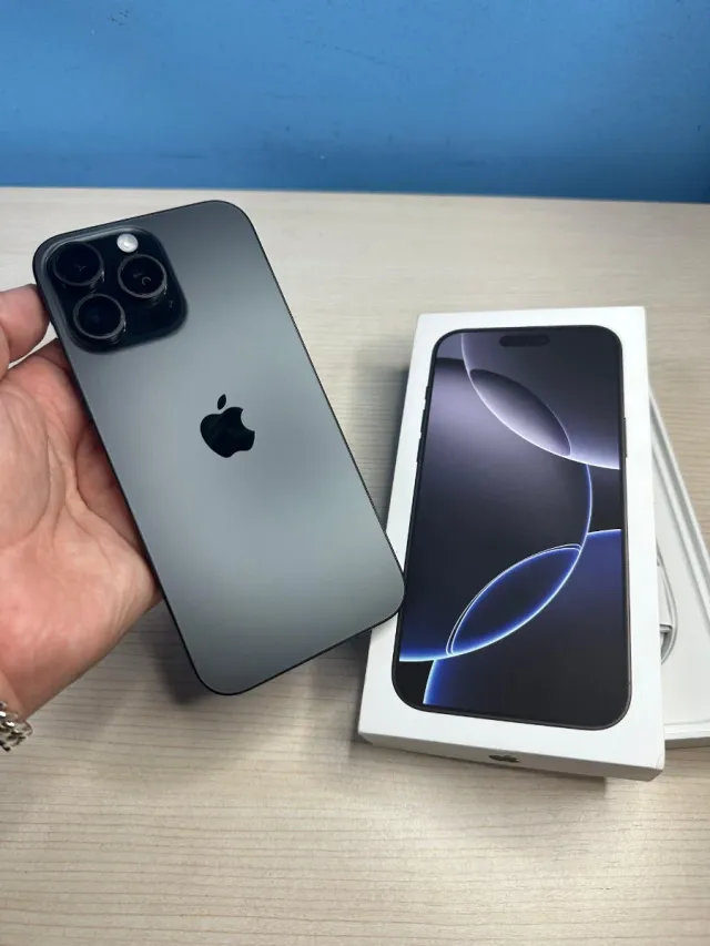 iPhone 16 Pro Max 256 GB