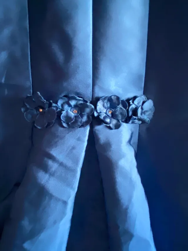 Vestido invitada Nati Jimenez azul