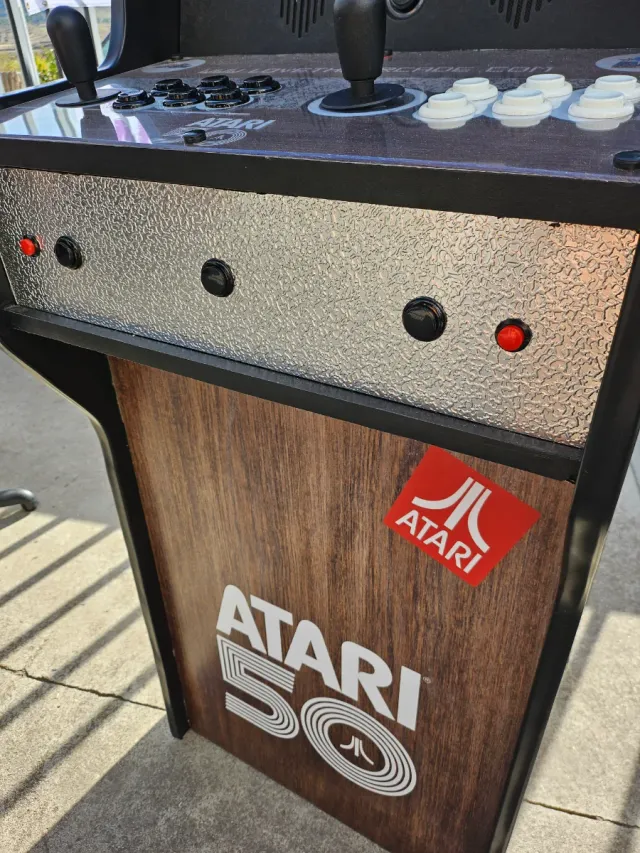 Máquina Arcade Atari Evolution Vertical