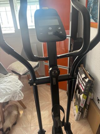 Máquina Elíptica Domyos 540