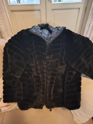 Pelliccia ecologica double-face nera