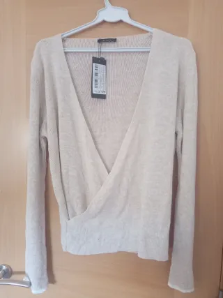 Jersey Trendyol cruzado beige talla L