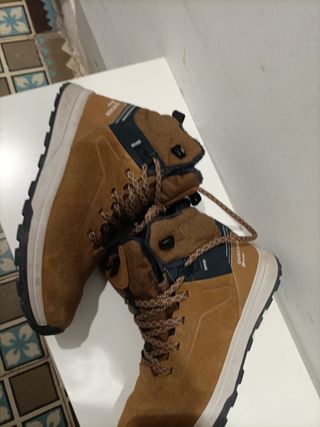 Botas Quechua serraje marrones T36