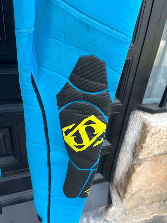 Traje Neopreno Jetpilot con chaqueta