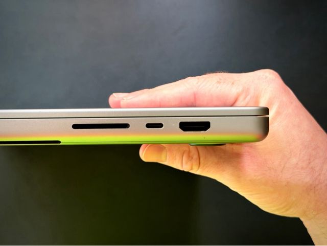 MacBook Pro 16” 1TB M1 Pro (Como Nuevo)