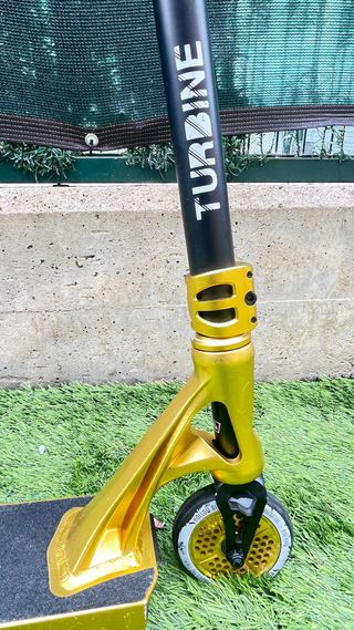 Patinete NKD Aluminio Dorado