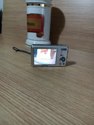 Cámara Olympus D-735