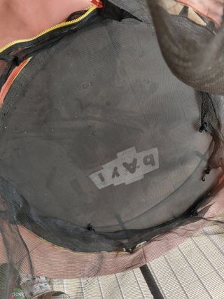 Cama elástica con red de seguridad