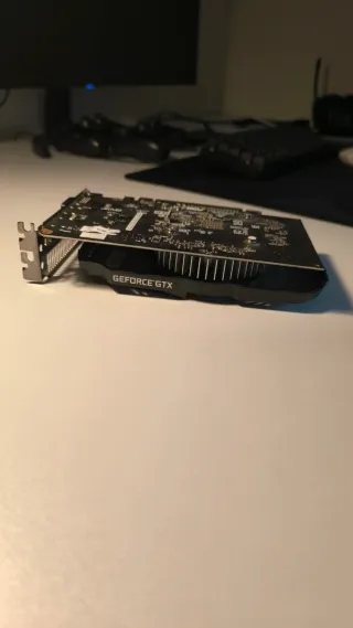 Tarjeta Gráfica NVIDIA GeForce GTX 1650