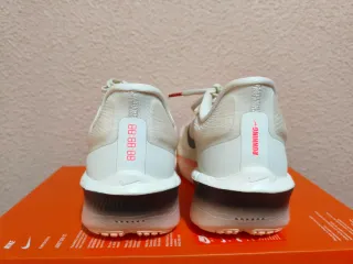 Nike Zoom Fly 6 T41 (26cm)