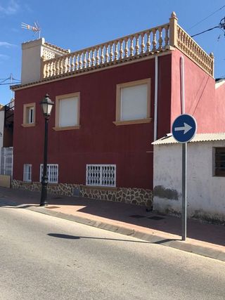 Casa pareada en venta en San Miguel de Salinas
