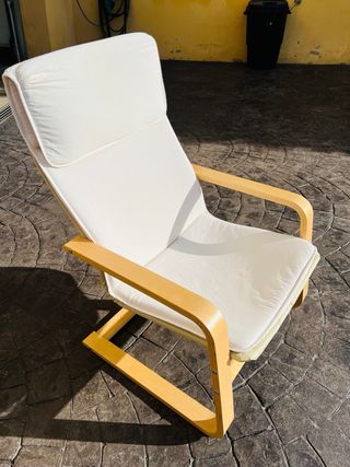 Butaca balancí Ikea madera