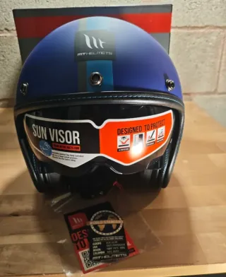 Casco MT Le Mans 2 SV Café Racer - Talla M Nuevo