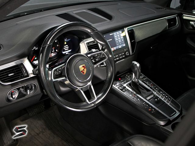 Porsche Macan 2016 GTS