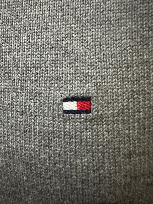 Jersey Tommy Hilfiger Gris Cuarto de Cremallera