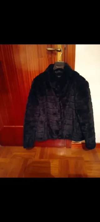 CAZADORA REVERSIBLE CON REGALO 
