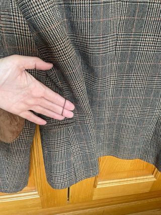Americana cuadros marrón talla 36