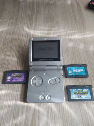 Game Boy Advance SP Plata