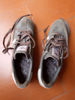 n.38 Escucho oferta. Adidas bambas