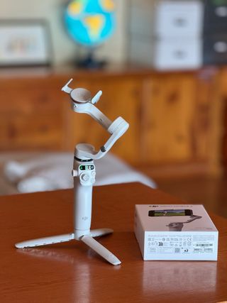DJI Osmo Mobile 6 Gimbal para móvil