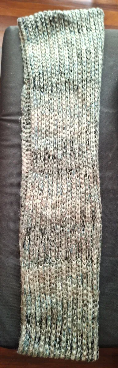 Bufanda cuello marrón y gris