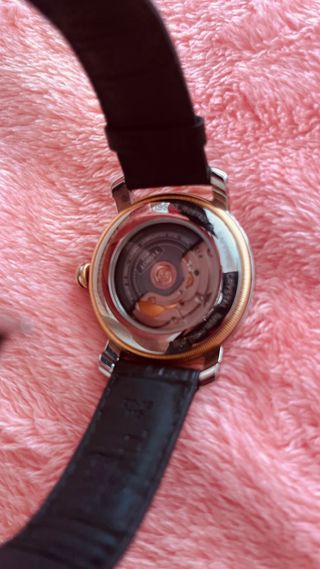 Reloj Tissot Automático Negro y Dorado