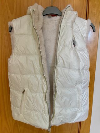 Chaleco reversible Jott pelo beige/blanco. Nuevo, 