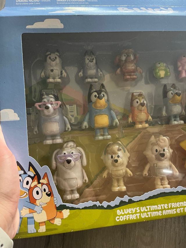 Pacchetto personaggi Bluey Family and Friends