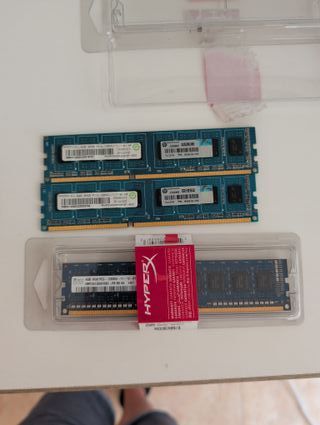 Memorias RAM y Módulos WiFi