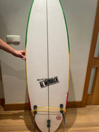 Tabla de surf AlMerrick 5'7 Quillas nuevas