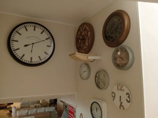 Reloj de pared decorativo