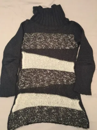 Jersey de punto con cuello alto y rayas