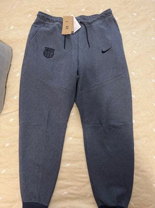 Pantalón Nike Tech FC Barcelona Gris