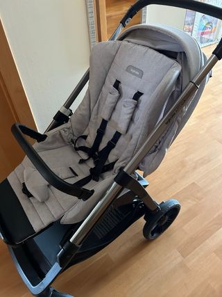 Silla y capazo Inglesina Aptica