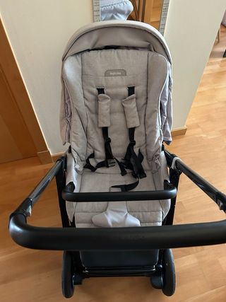 Silla y capazo Inglesina Aptica