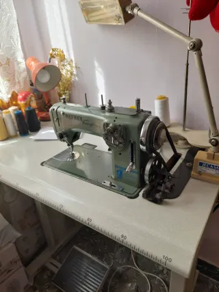 Remalladora Industrial Kingtex + Refrey