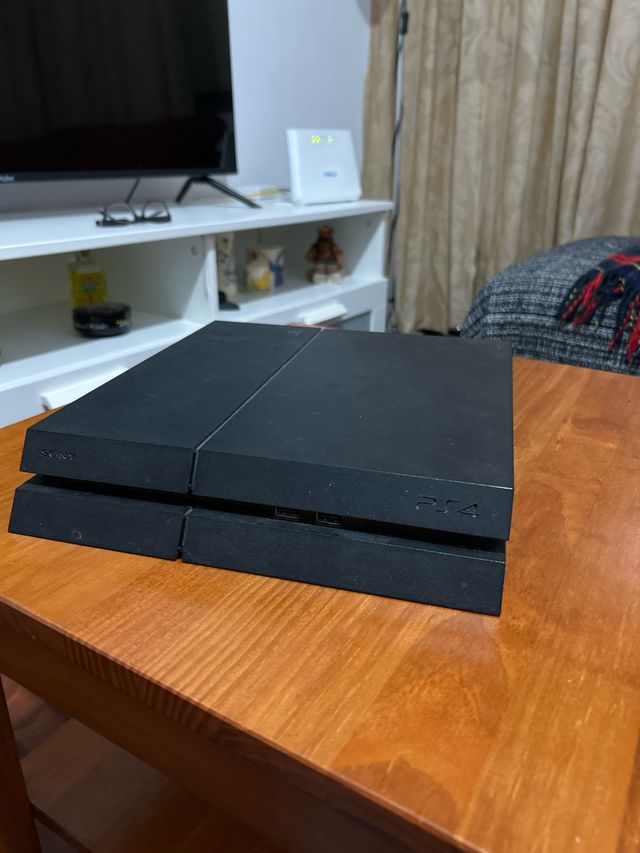 Sony PlayStation 4 Negra