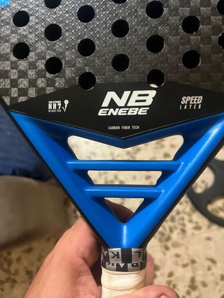 Pala Pádel NB Mustang 2025