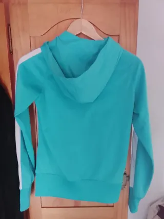 Sudadera Puma con capucha