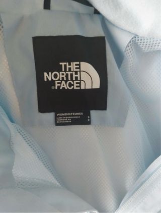 Cortavientos The North Face azul
