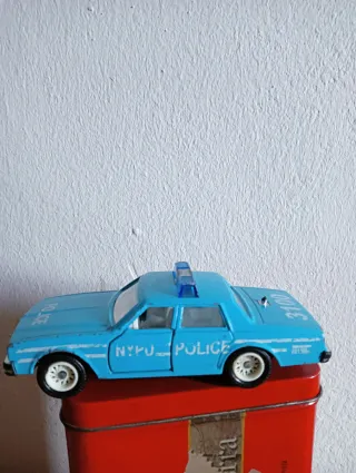 Coche Policía Majorette Chevrolet Impala 1/41
