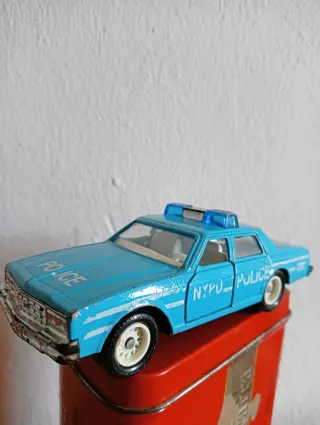 Coche Policía Majorette Chevrolet Impala 1/41