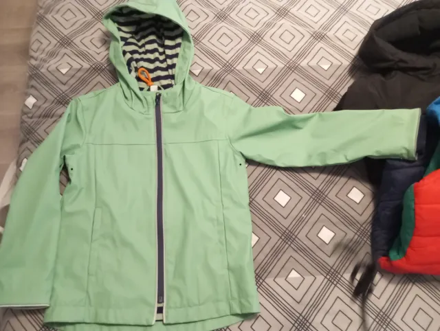 LOTE DE 24 PRENDAS DE ROPA NIÑO 122-128