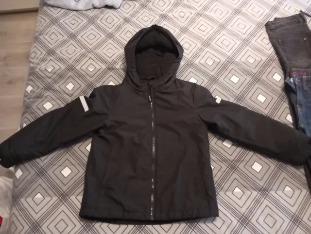 LOTE DE 24 PRENDAS DE ROPA NIÑO 122-128