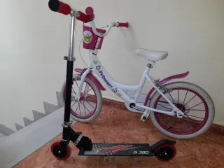 Patinete y Bicicleta Infantil Princesa