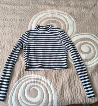 Jersey corta rayas cuello alto