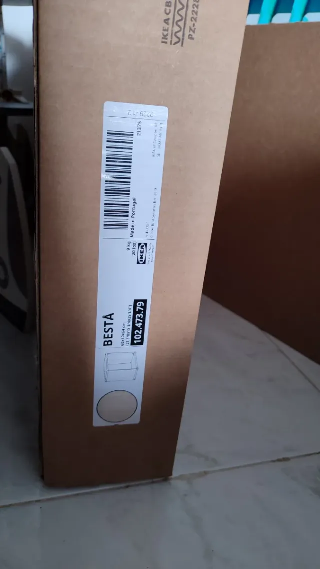 Mueble Besta IKEA Marrón